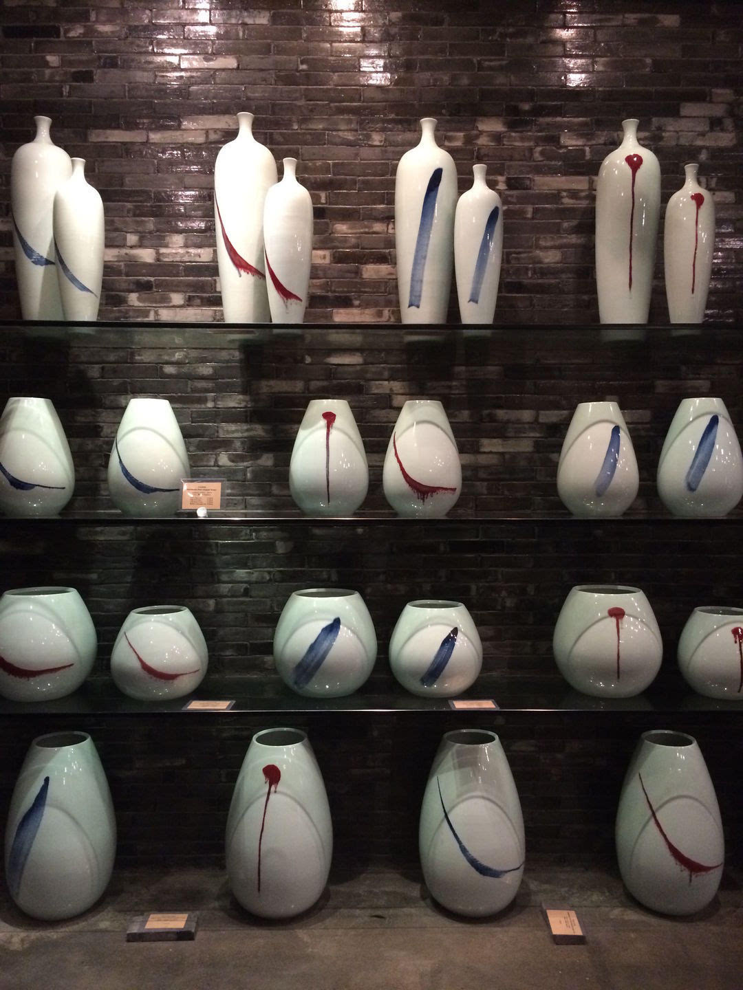 現(xiàn)代設(shè)計(jì)加上景德鎮(zhèn)的工藝,瓷器品牌 spin 卻贏得了外國客戶的心