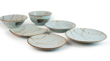 日本美濃燒和風(fēng)藍(lán)梅陶瓷餐具：品味日式料理的精致藝術(shù)