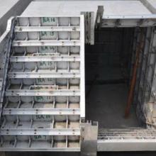 金屬建材 現(xiàn)代建筑的脊梁與美學